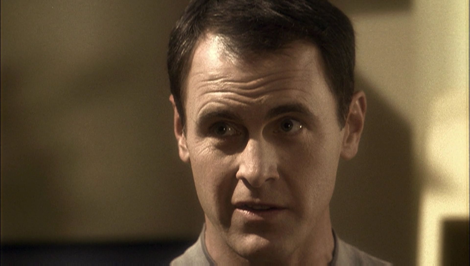 ariane179254_Enterprise_1x01-1x02_BrokenBow_0037.jpg