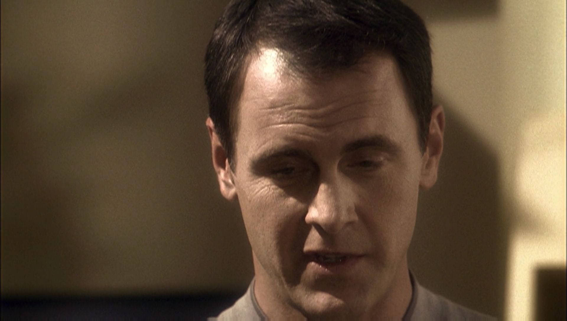 ariane179254_Enterprise_1x01-1x02_BrokenBow_0048.jpg