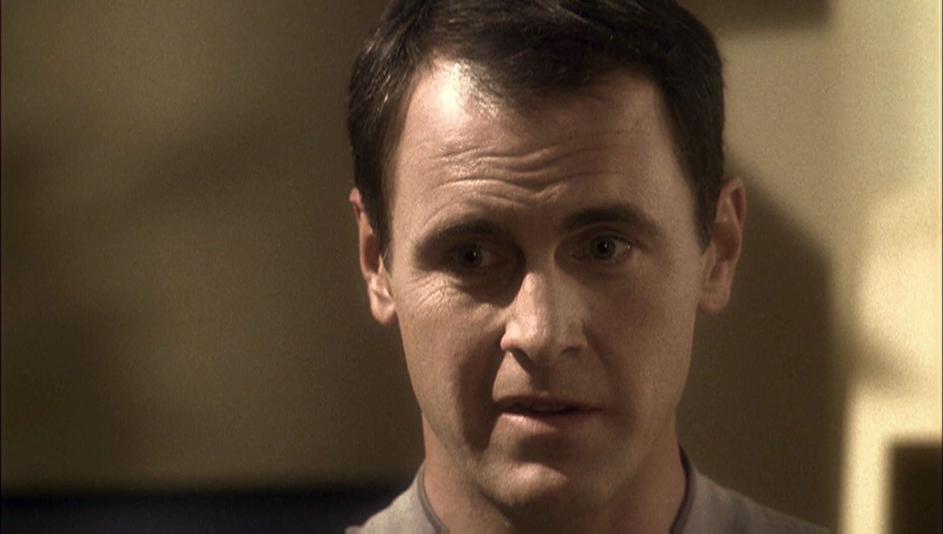 ariane179254_Enterprise_1x01-1x02_BrokenBow_0049.jpg