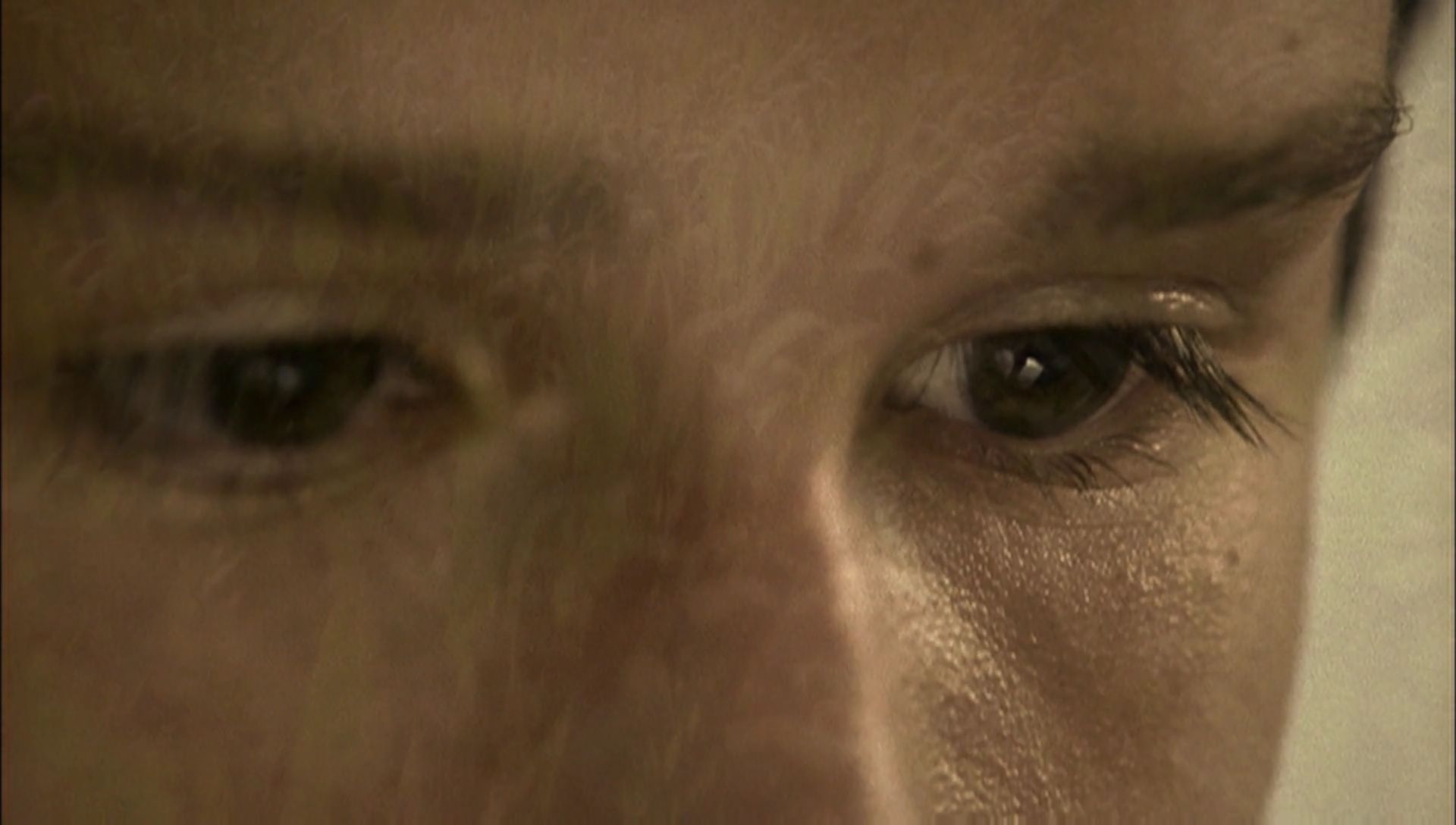 ariane179254_Enterprise_1x01-1x02_BrokenBow_0053.jpg