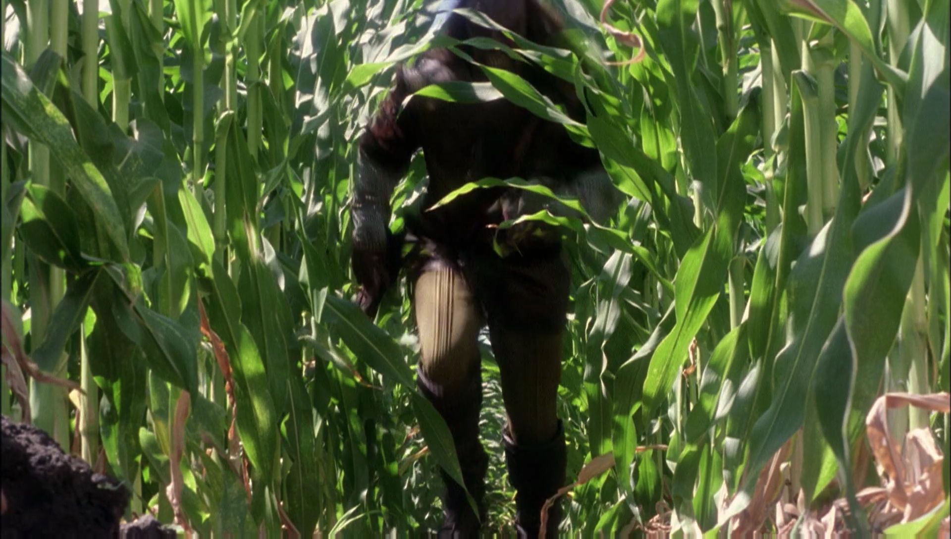 ariane179254_Enterprise_1x01-1x02_BrokenBow_0093.jpg