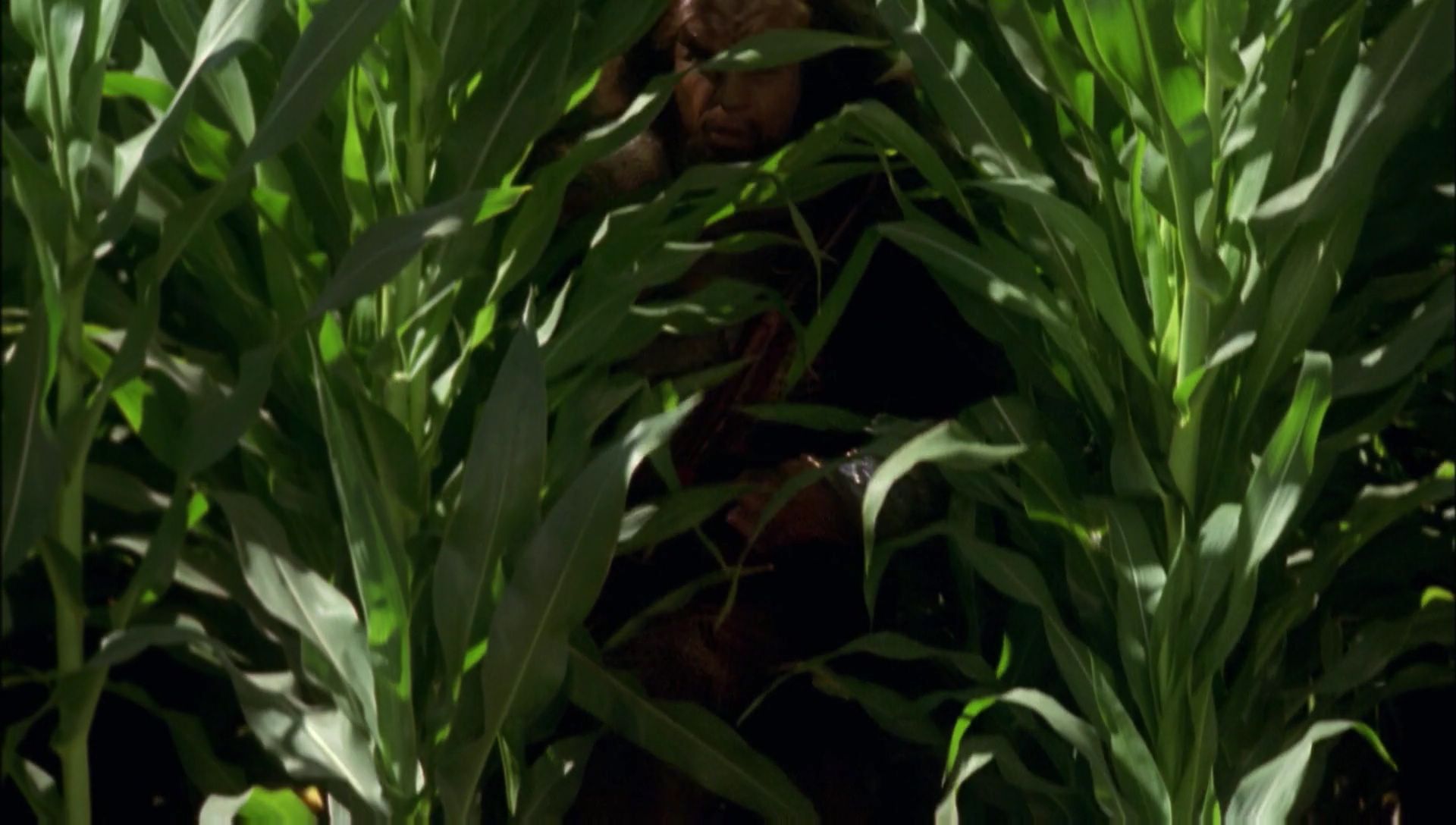 ariane179254_Enterprise_1x01-1x02_BrokenBow_0094.jpg