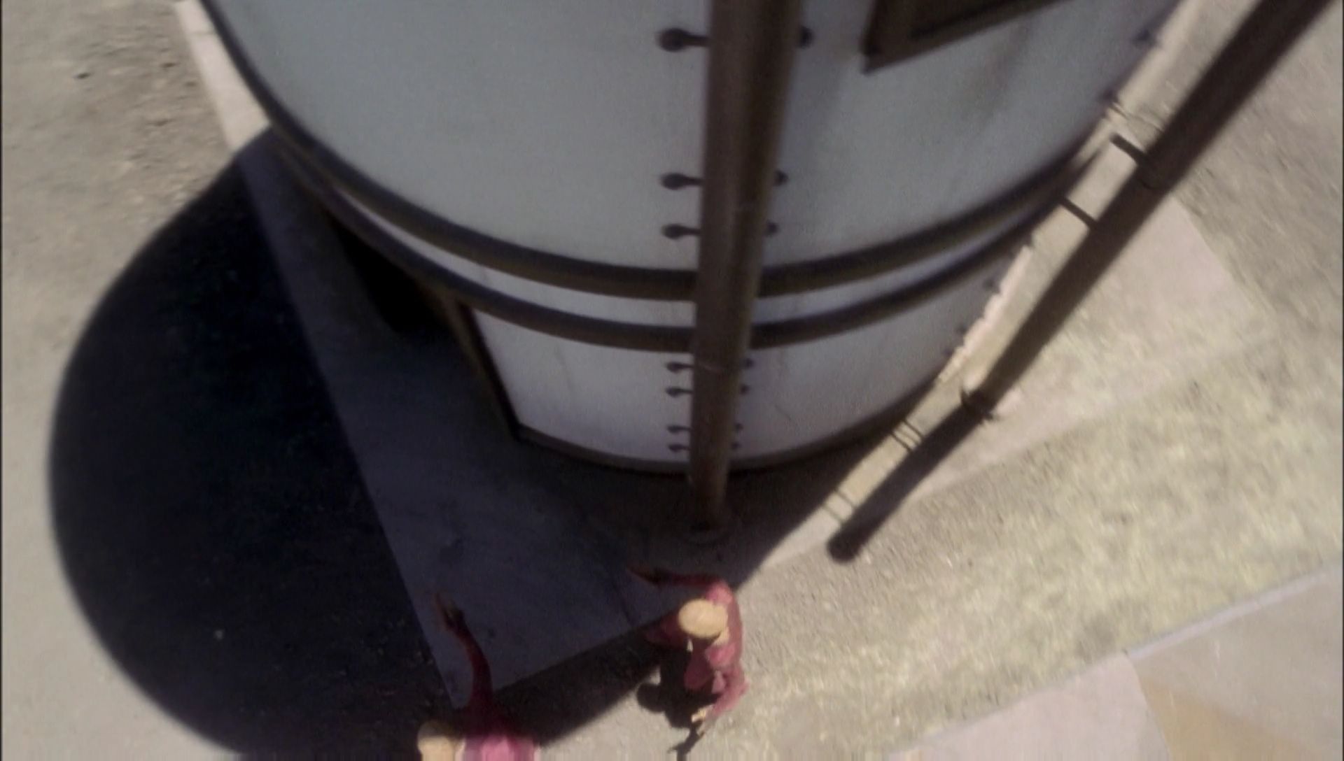 ariane179254_Enterprise_1x01-1x02_BrokenBow_0121.jpg