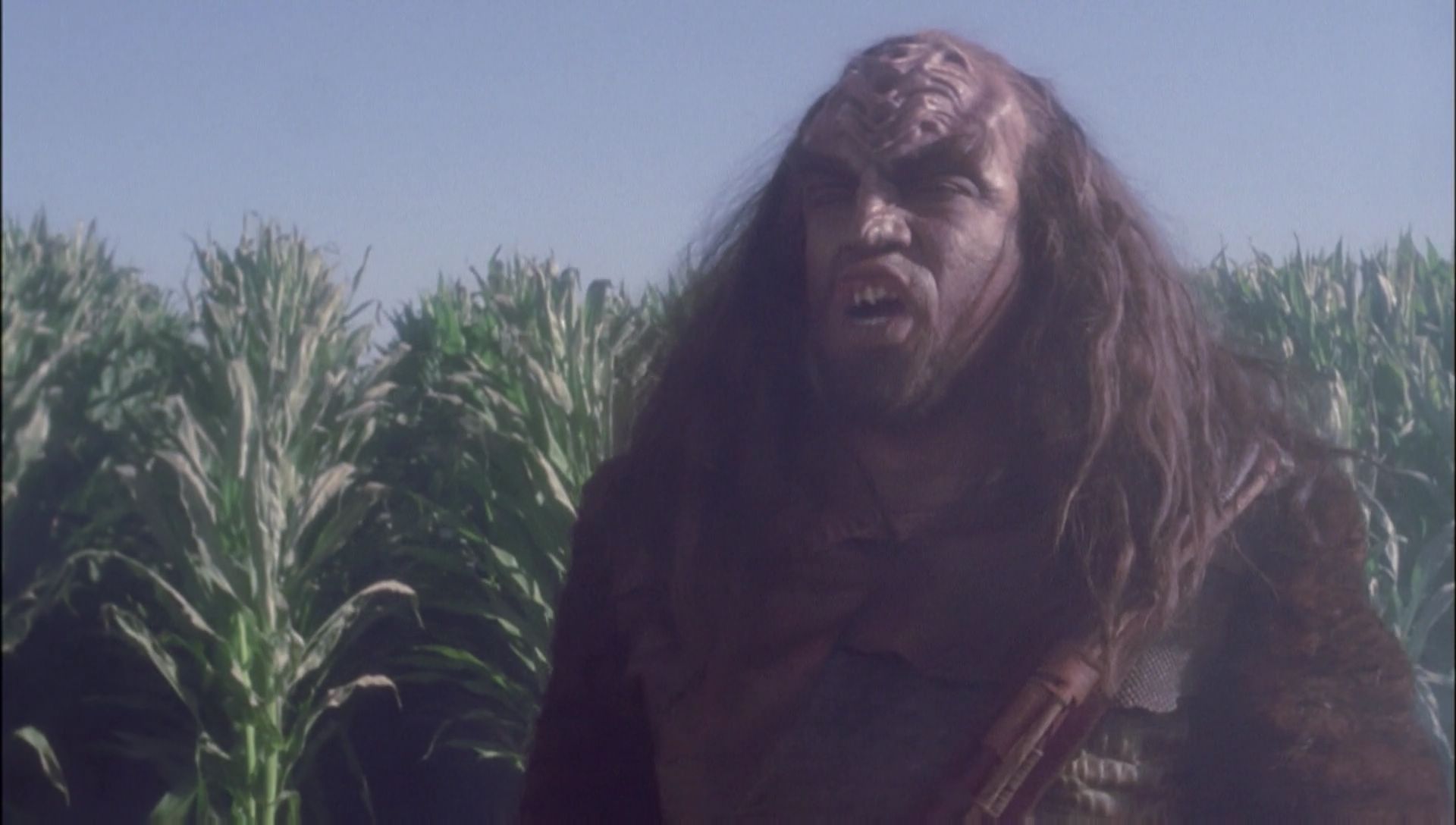 ariane179254_Enterprise_1x01-1x02_BrokenBow_0178.jpg