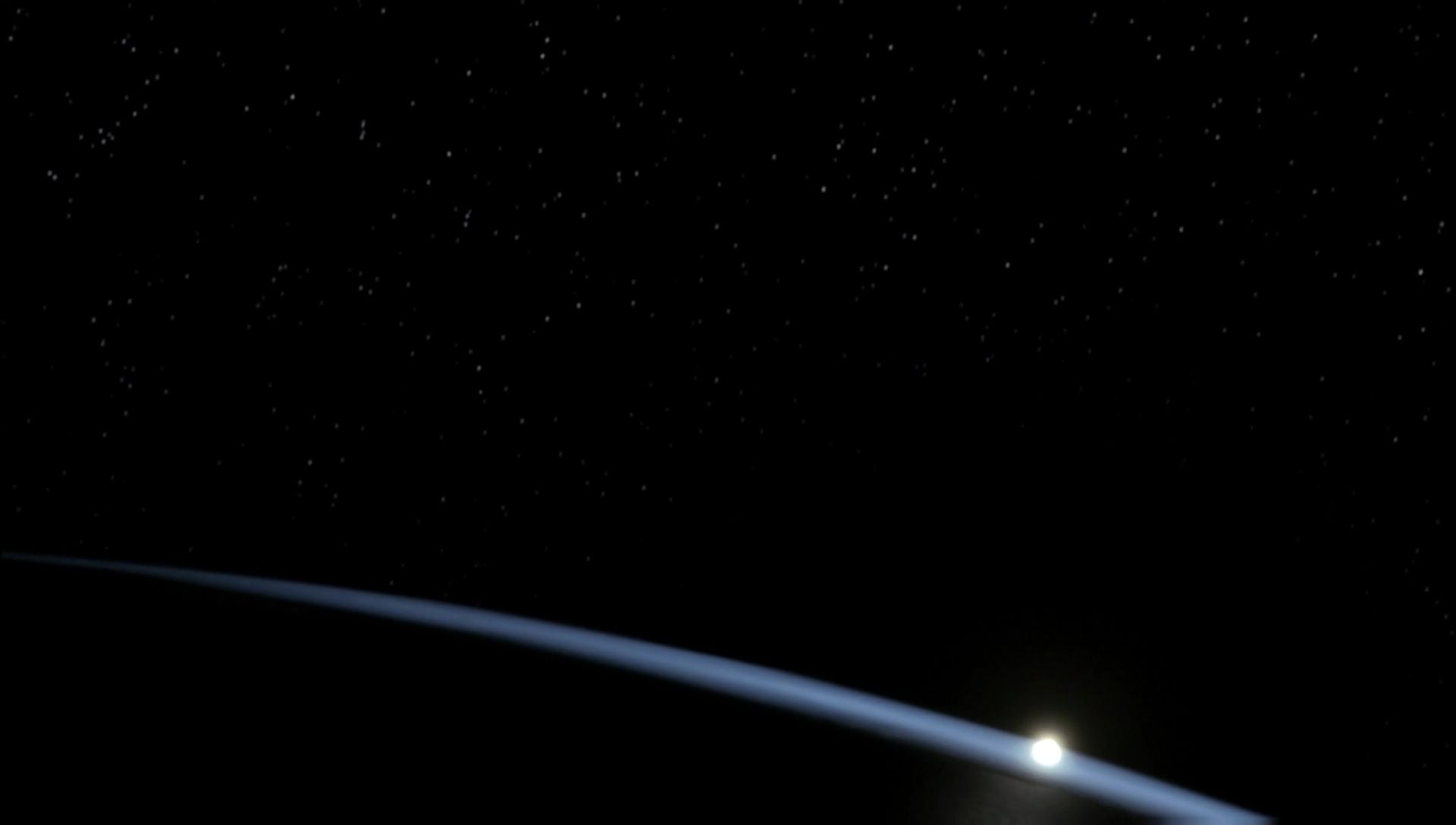 ariane179254_Enterprise_1x01-1x02_BrokenBow_0305.jpg