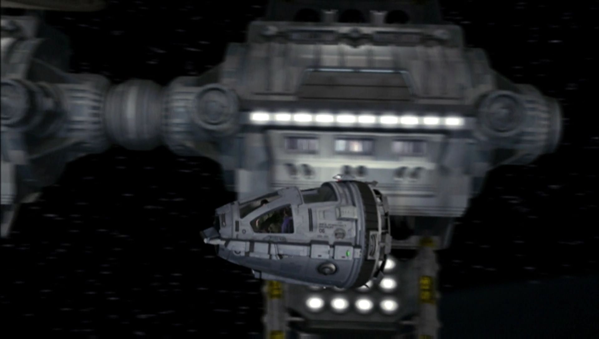 ariane179254_Enterprise_1x01-1x02_BrokenBow_0318.jpg