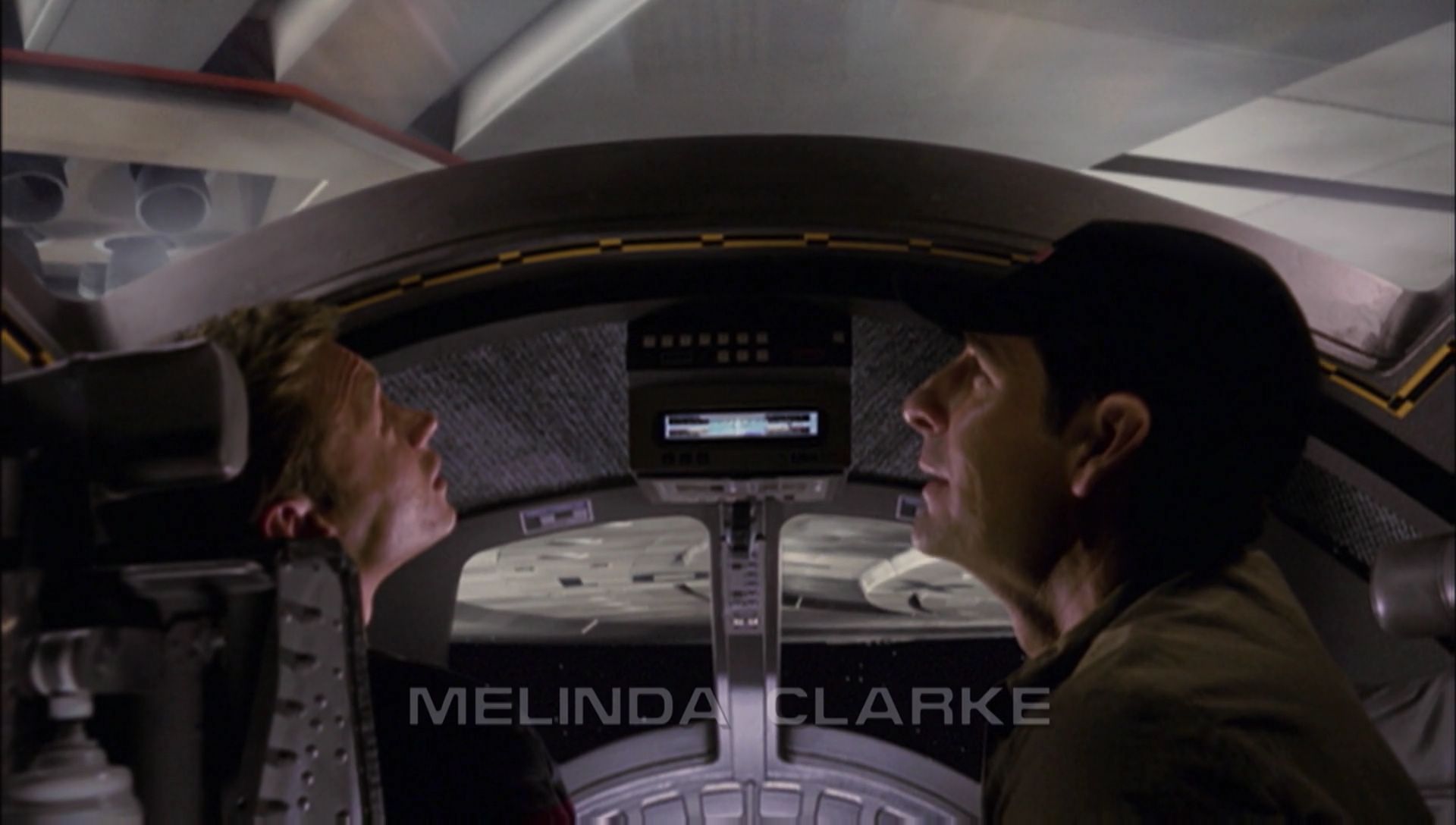 ariane179254_Enterprise_1x01-1x02_BrokenBow_0333.jpg