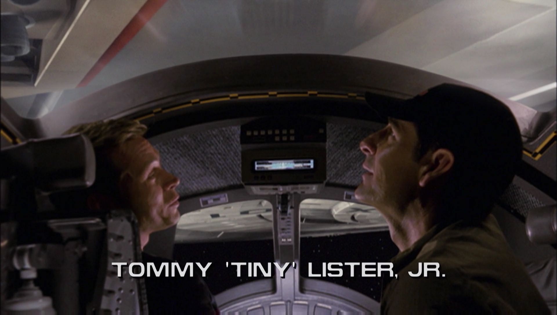 ariane179254_Enterprise_1x01-1x02_BrokenBow_0339.jpg