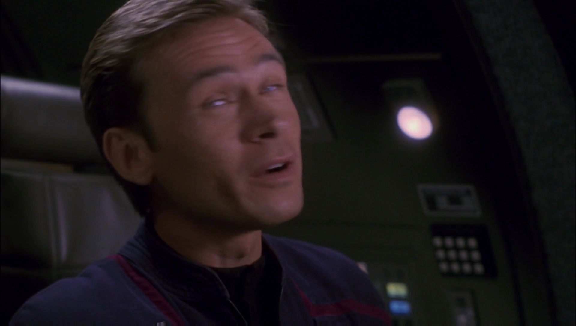 ariane179254_Enterprise_1x01-1x02_BrokenBow_0352.jpg