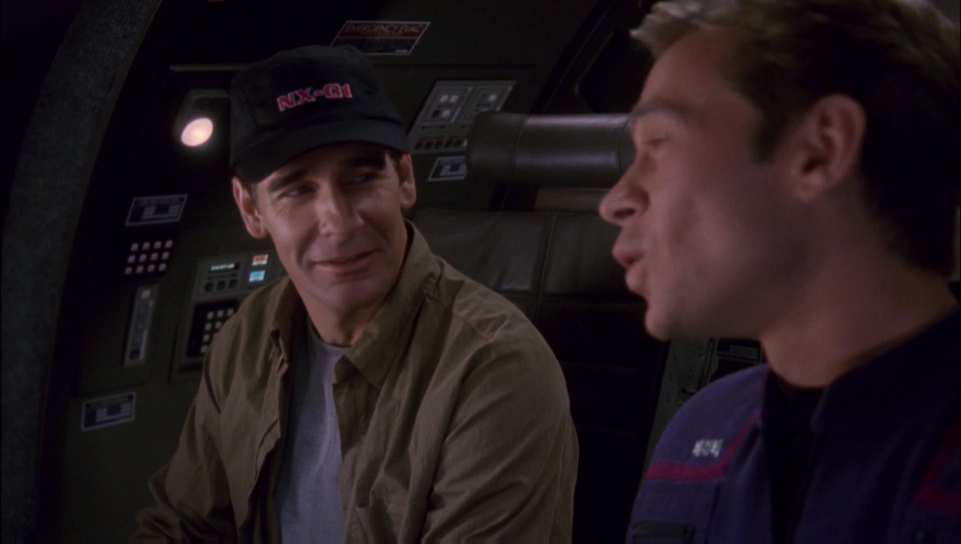 ariane179254_Enterprise_1x01-1x02_BrokenBow_0357.jpg