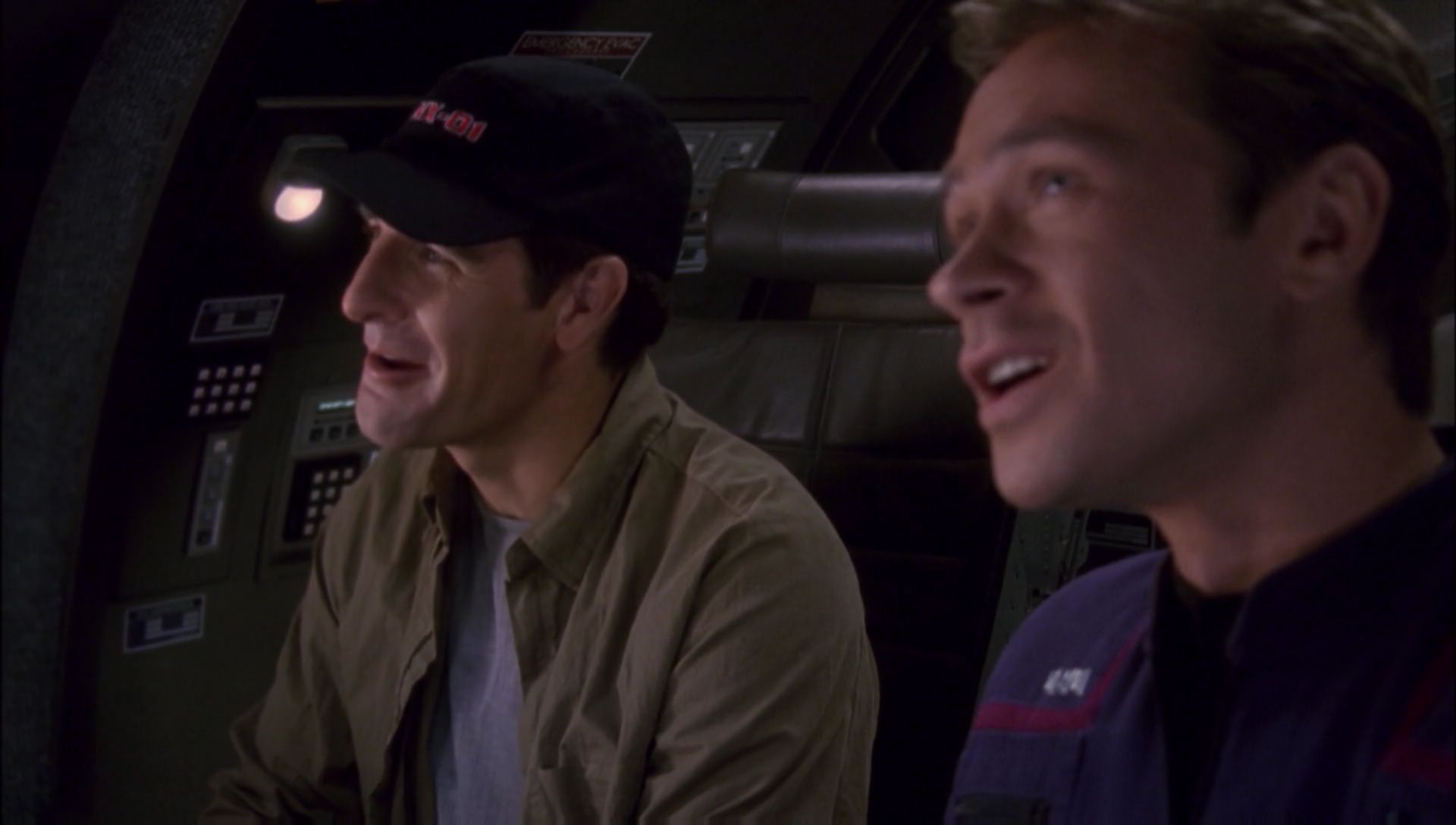 ariane179254_Enterprise_1x01-1x02_BrokenBow_0358.jpg