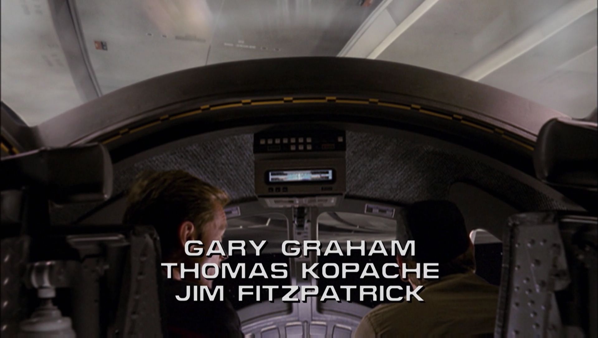ariane179254_Enterprise_1x01-1x02_BrokenBow_0361.jpg