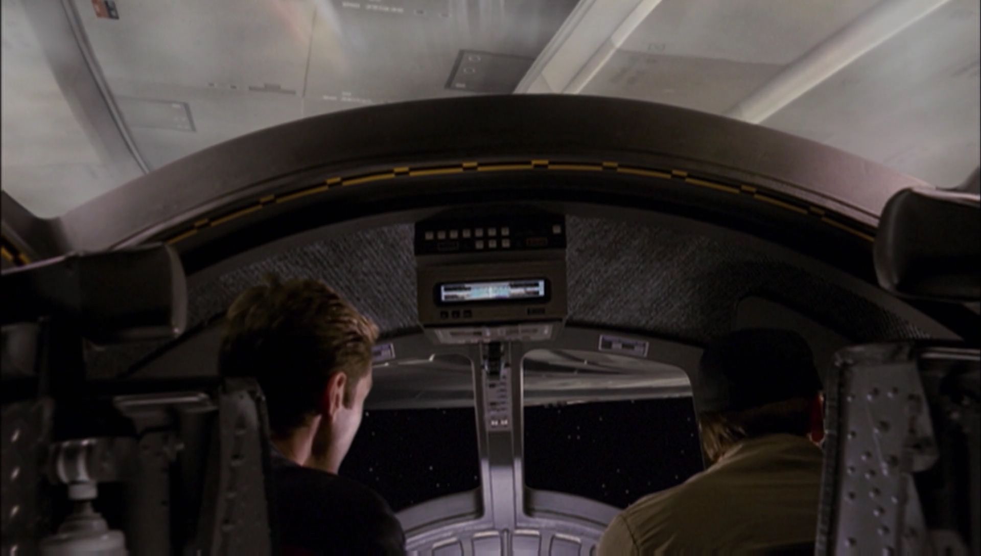 ariane179254_Enterprise_1x01-1x02_BrokenBow_0364.jpg