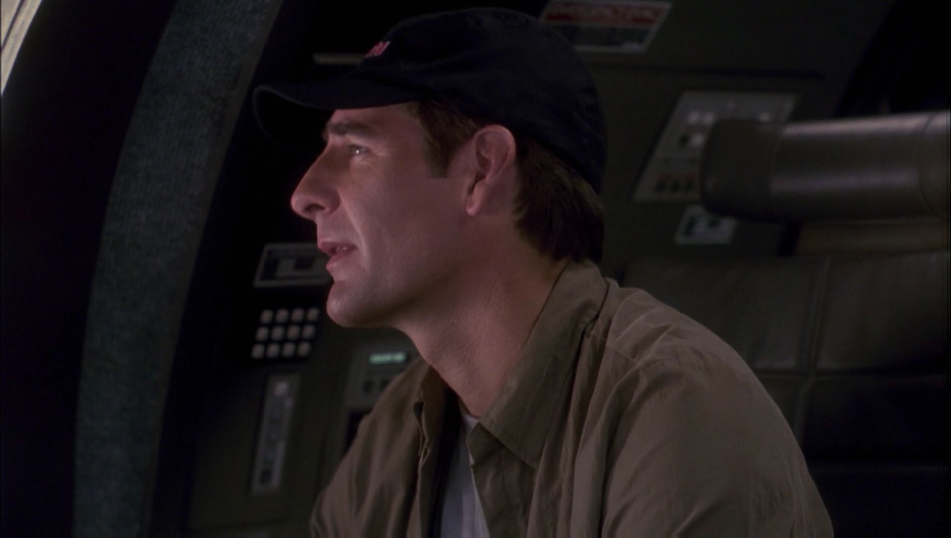 ariane179254_Enterprise_1x01-1x02_BrokenBow_0370.jpg