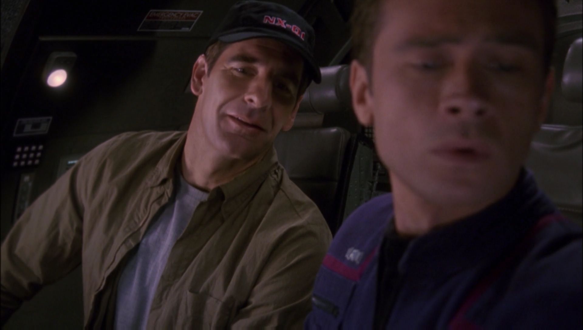 ariane179254_Enterprise_1x01-1x02_BrokenBow_0389.jpg