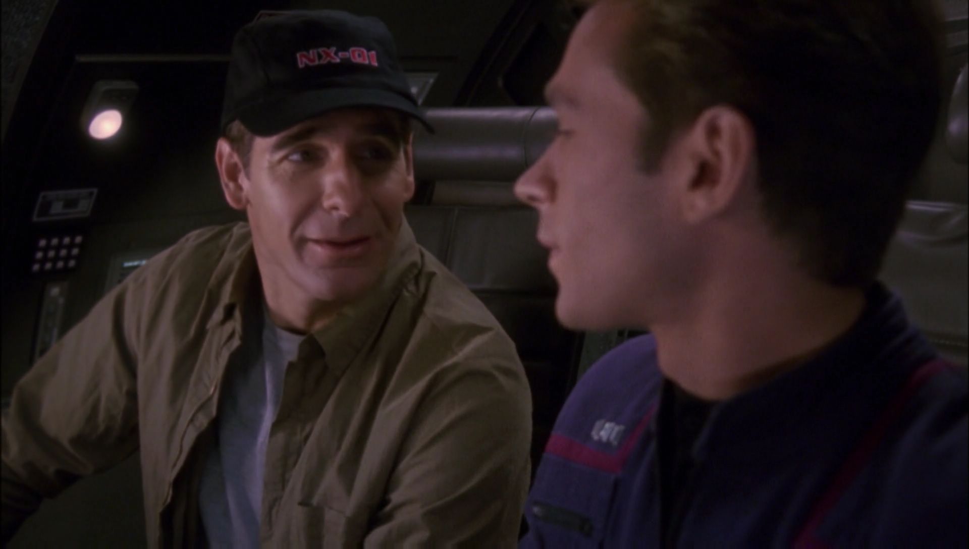 ariane179254_Enterprise_1x01-1x02_BrokenBow_0392.jpg