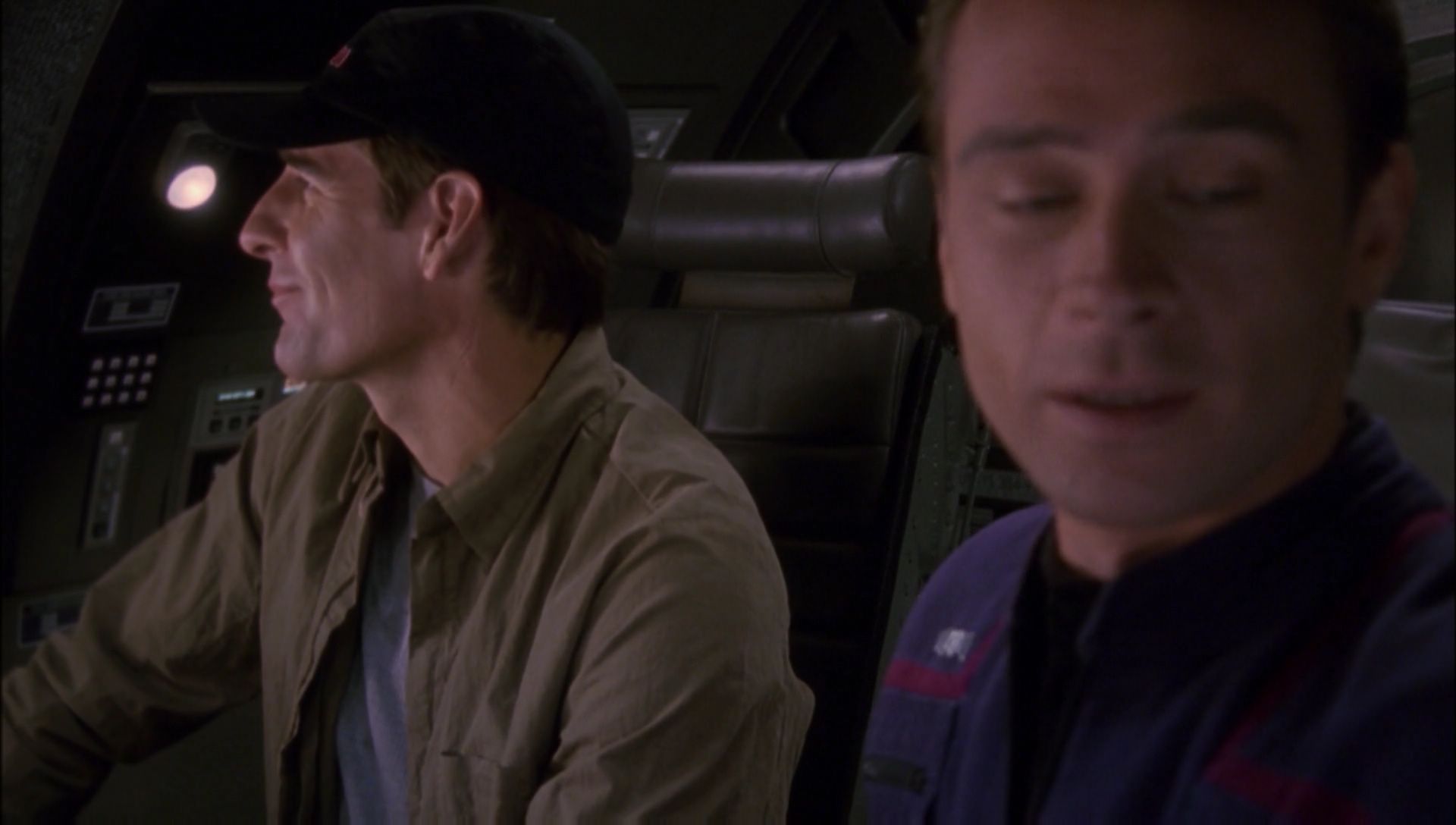 ariane179254_Enterprise_1x01-1x02_BrokenBow_0398.jpg