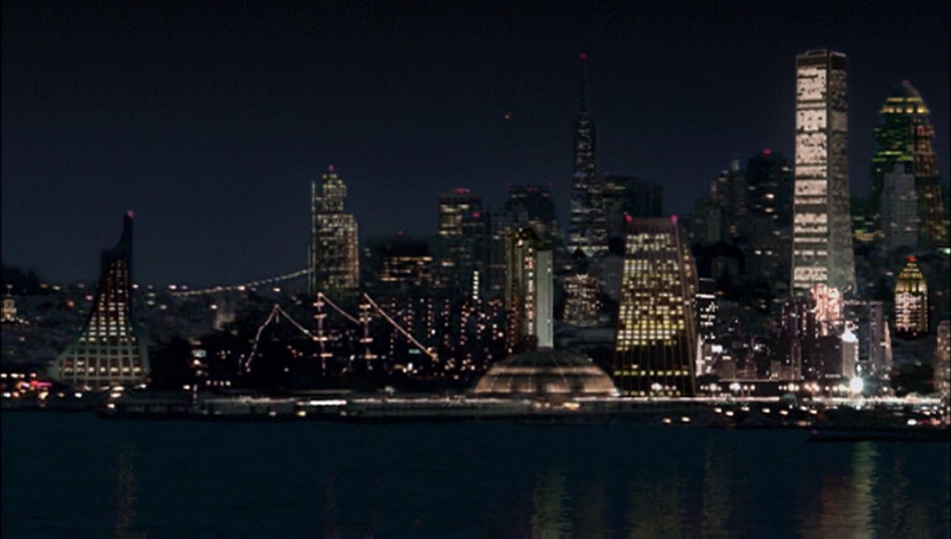 ariane179254_Enterprise_1x01-1x02_BrokenBow_0412.jpg