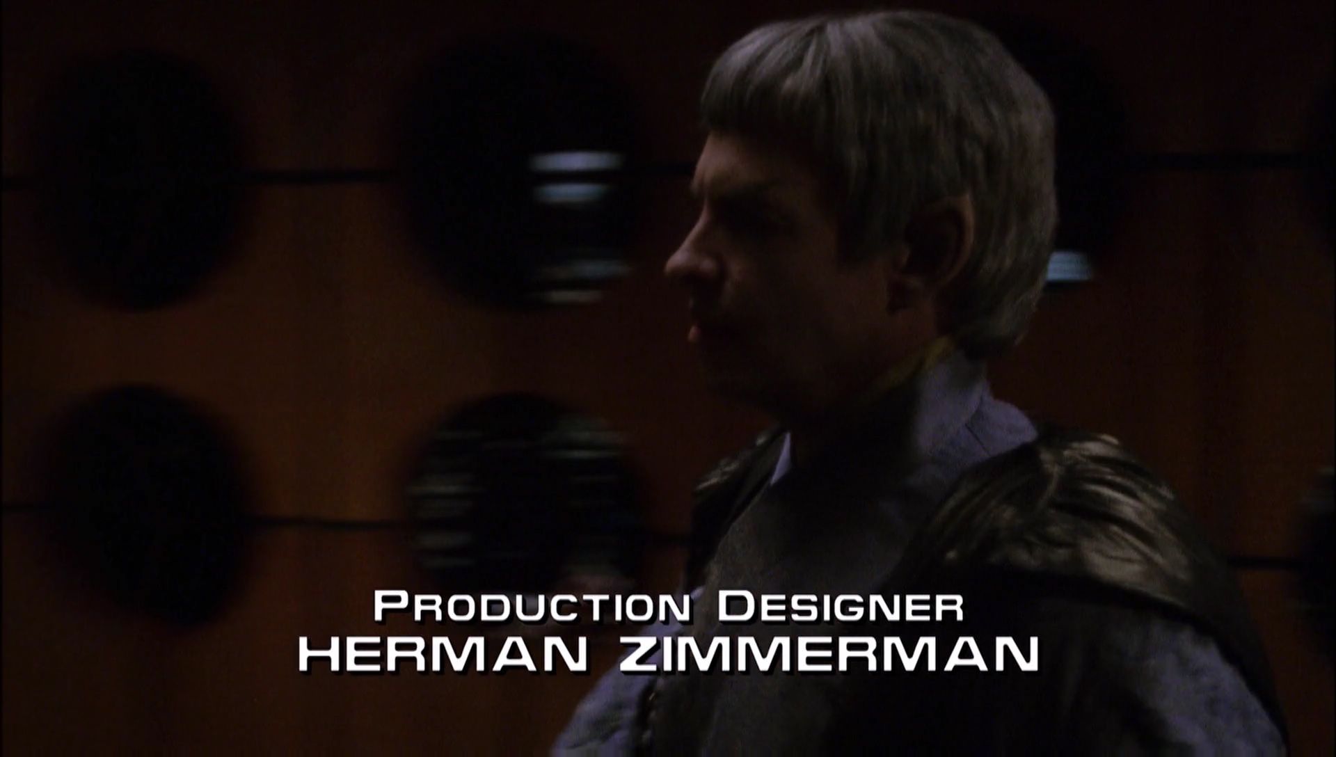 ariane179254_Enterprise_1x01-1x02_BrokenBow_0417.jpg