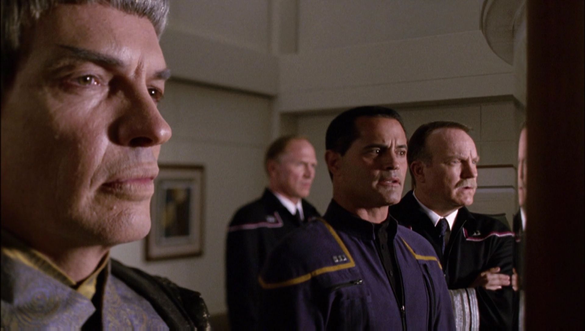 ariane179254_Enterprise_1x01-1x02_BrokenBow_0433.jpg