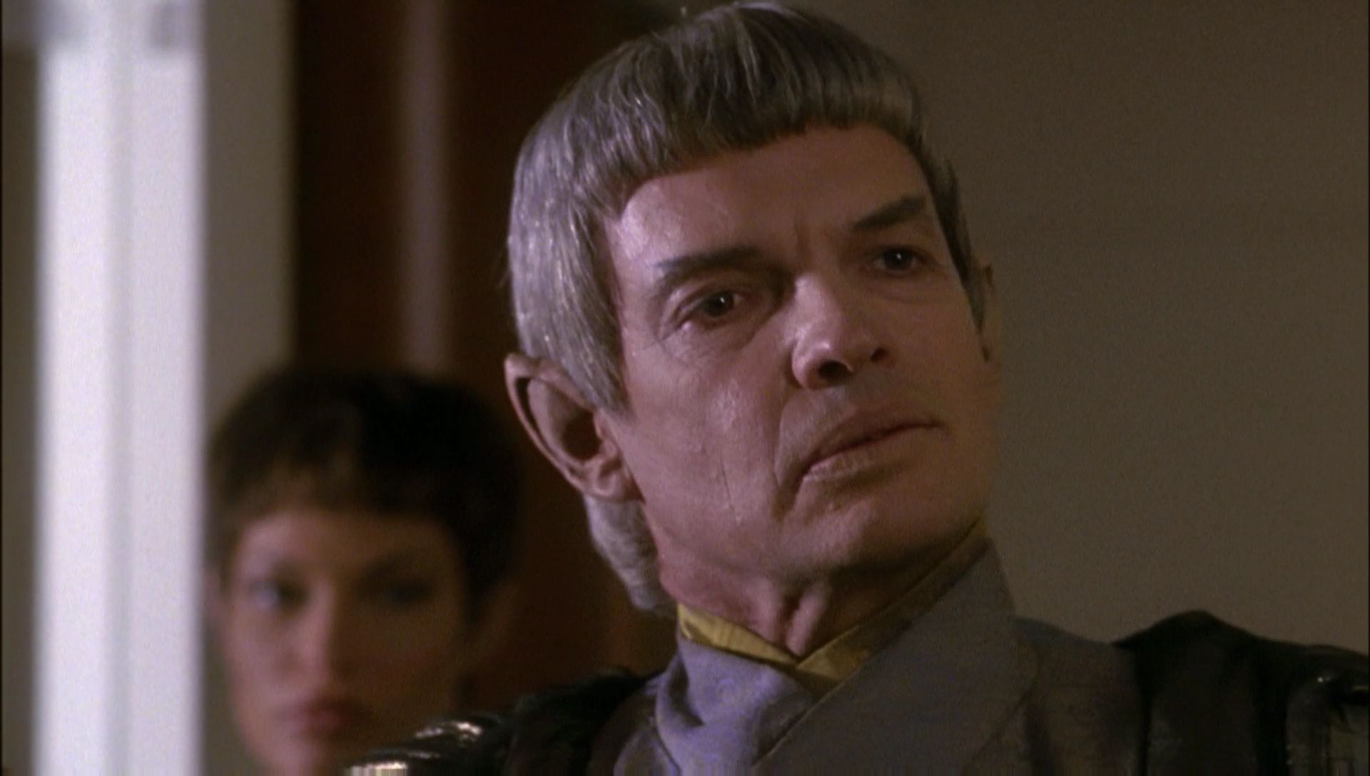 ariane179254_Enterprise_1x01-1x02_BrokenBow_0465.jpg