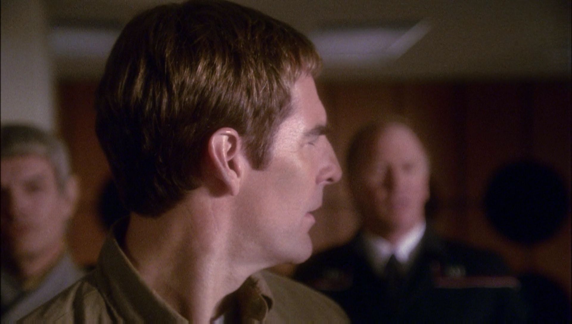 ariane179254_Enterprise_1x01-1x02_BrokenBow_0484.jpg