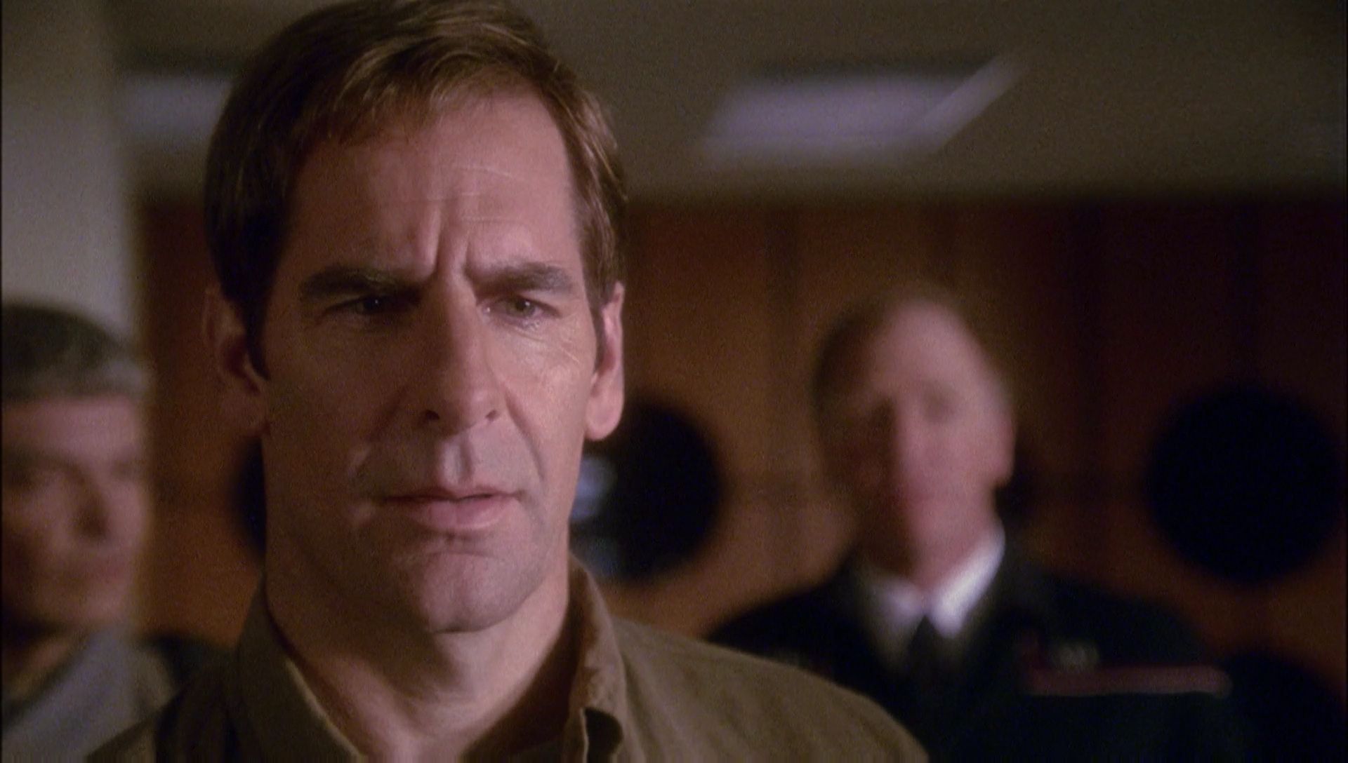ariane179254_Enterprise_1x01-1x02_BrokenBow_0488.jpg