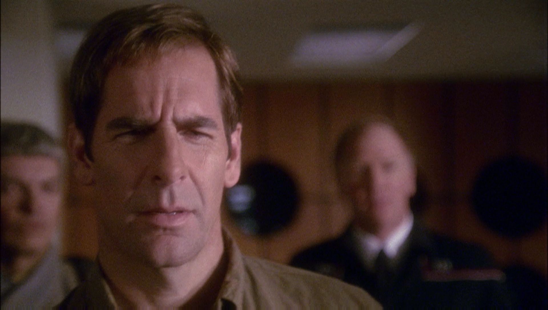 ariane179254_Enterprise_1x01-1x02_BrokenBow_0489.jpg