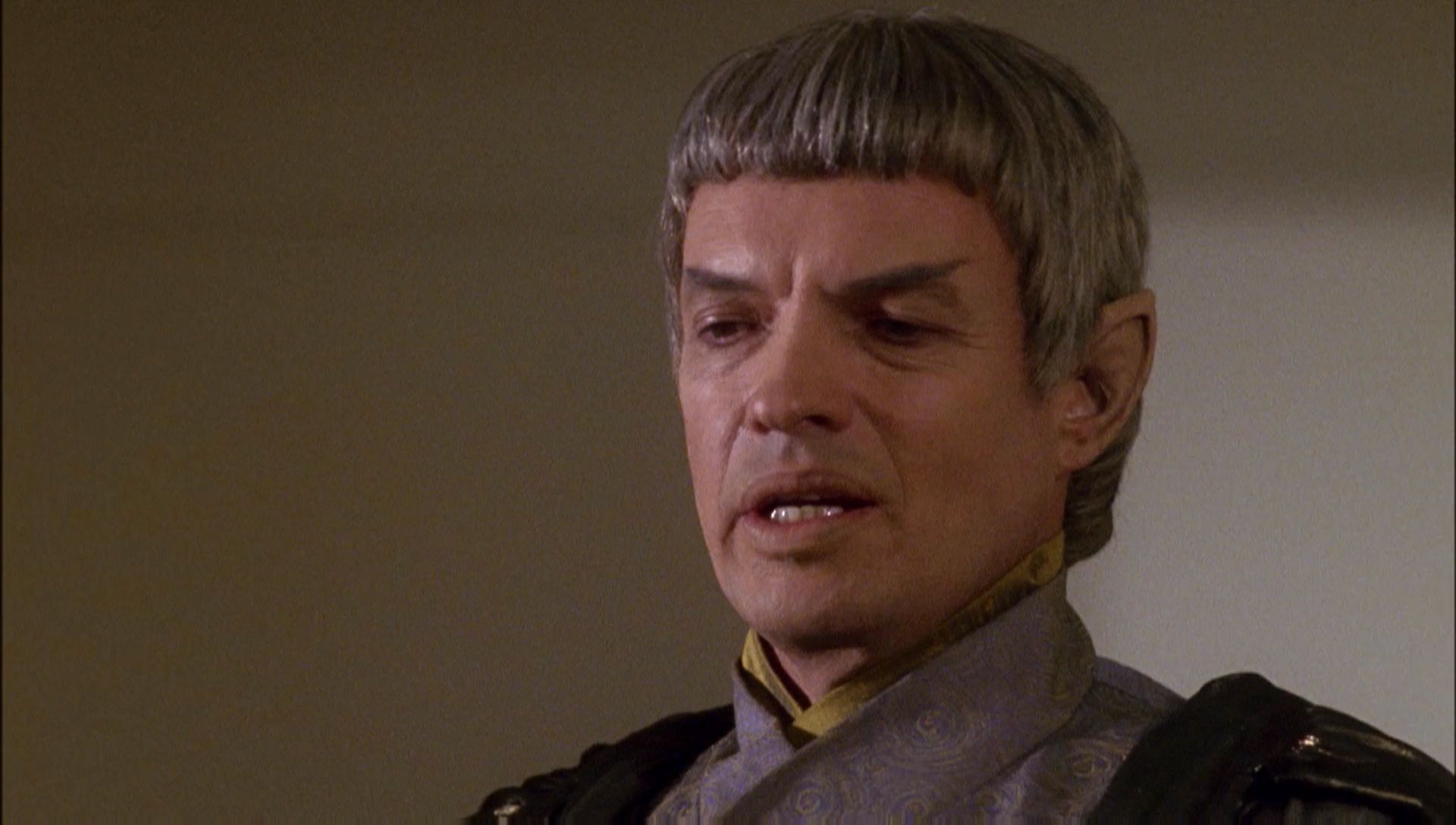 ariane179254_Enterprise_1x01-1x02_BrokenBow_0508.jpg