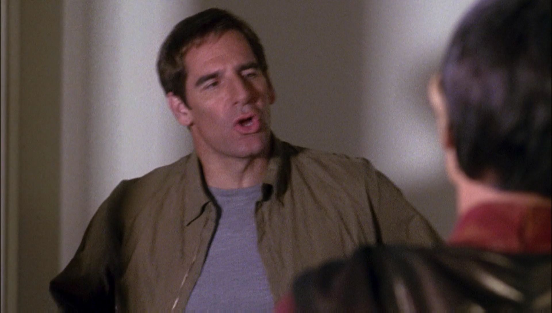 ariane179254_Enterprise_1x01-1x02_BrokenBow_0571.jpg