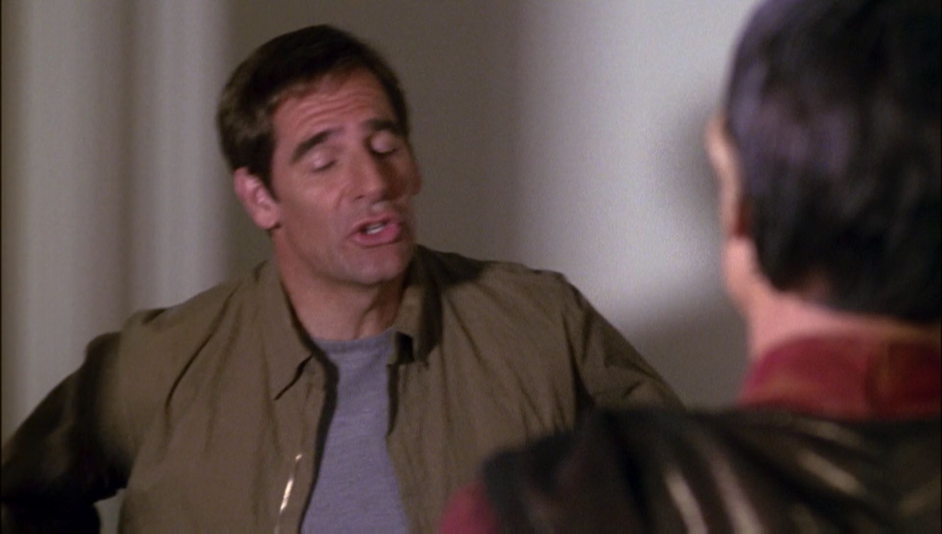ariane179254_Enterprise_1x01-1x02_BrokenBow_0591.jpg