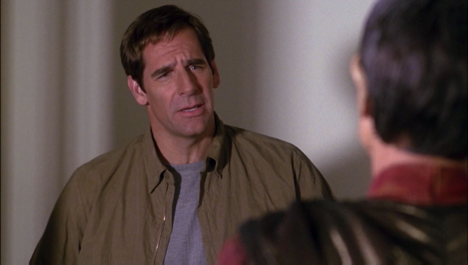 ariane179254_Enterprise_1x01-1x02_BrokenBow_0594.jpg