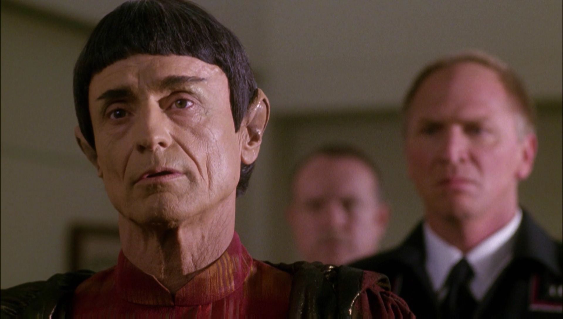 ariane179254_Enterprise_1x01-1x02_BrokenBow_0597.jpg