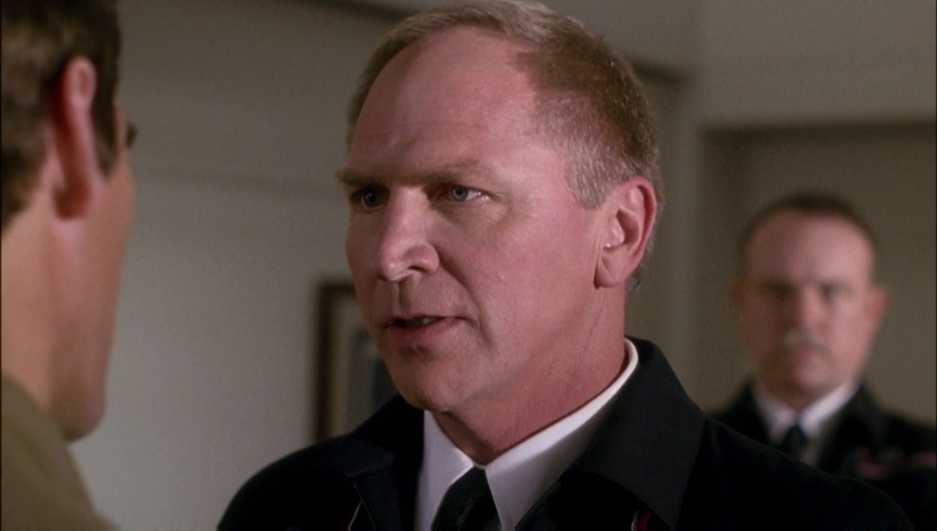 ariane179254_Enterprise_1x01-1x02_BrokenBow_0613.jpg