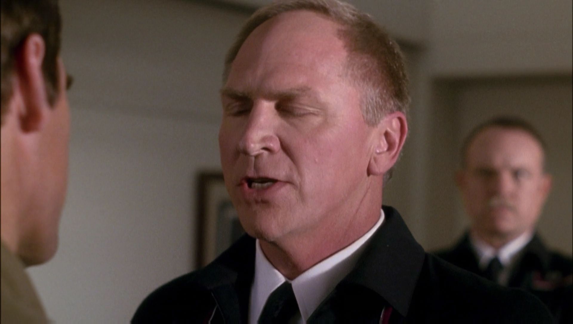 ariane179254_Enterprise_1x01-1x02_BrokenBow_0616.jpg