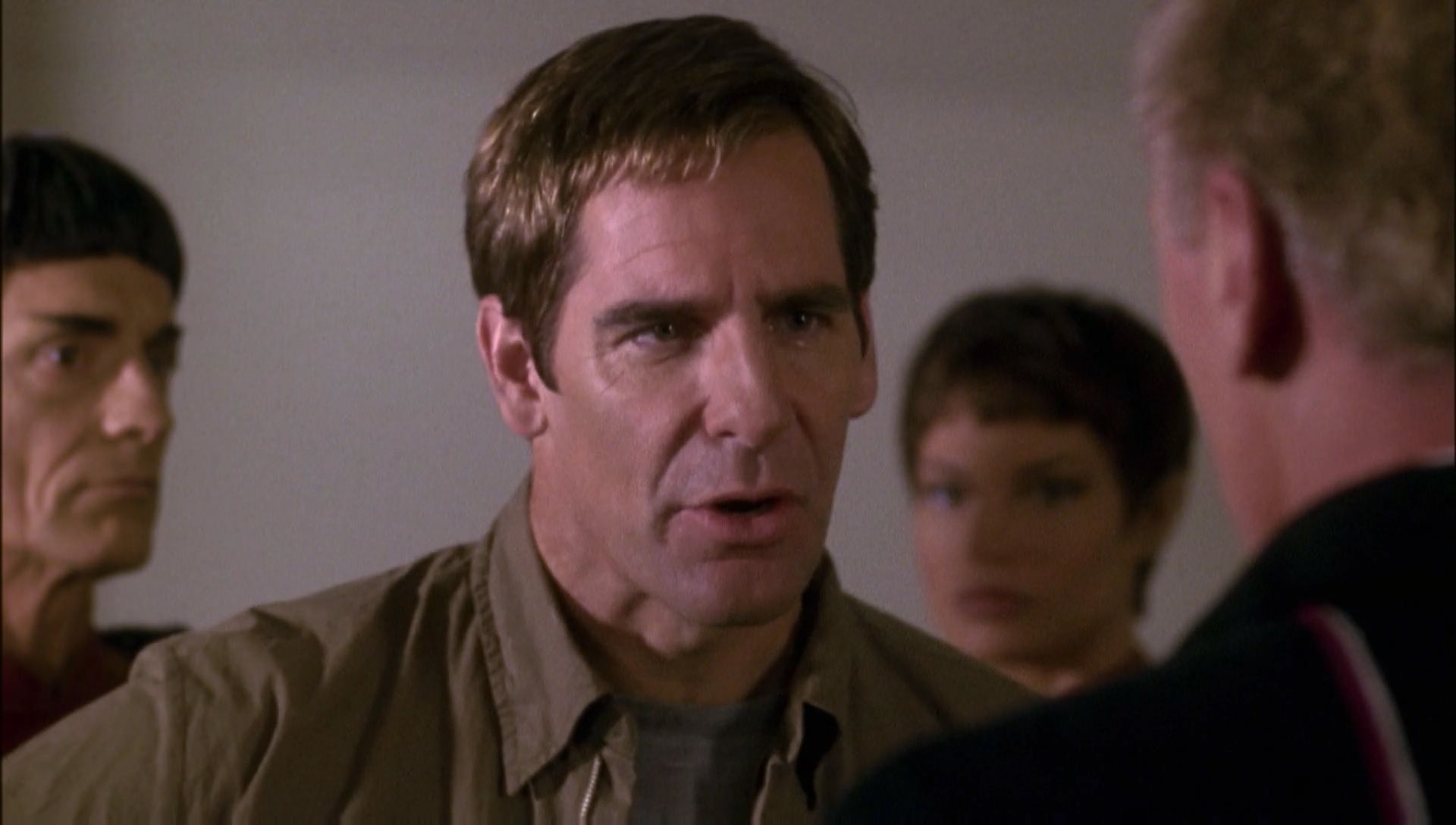 ariane179254_Enterprise_1x01-1x02_BrokenBow_0640.jpg