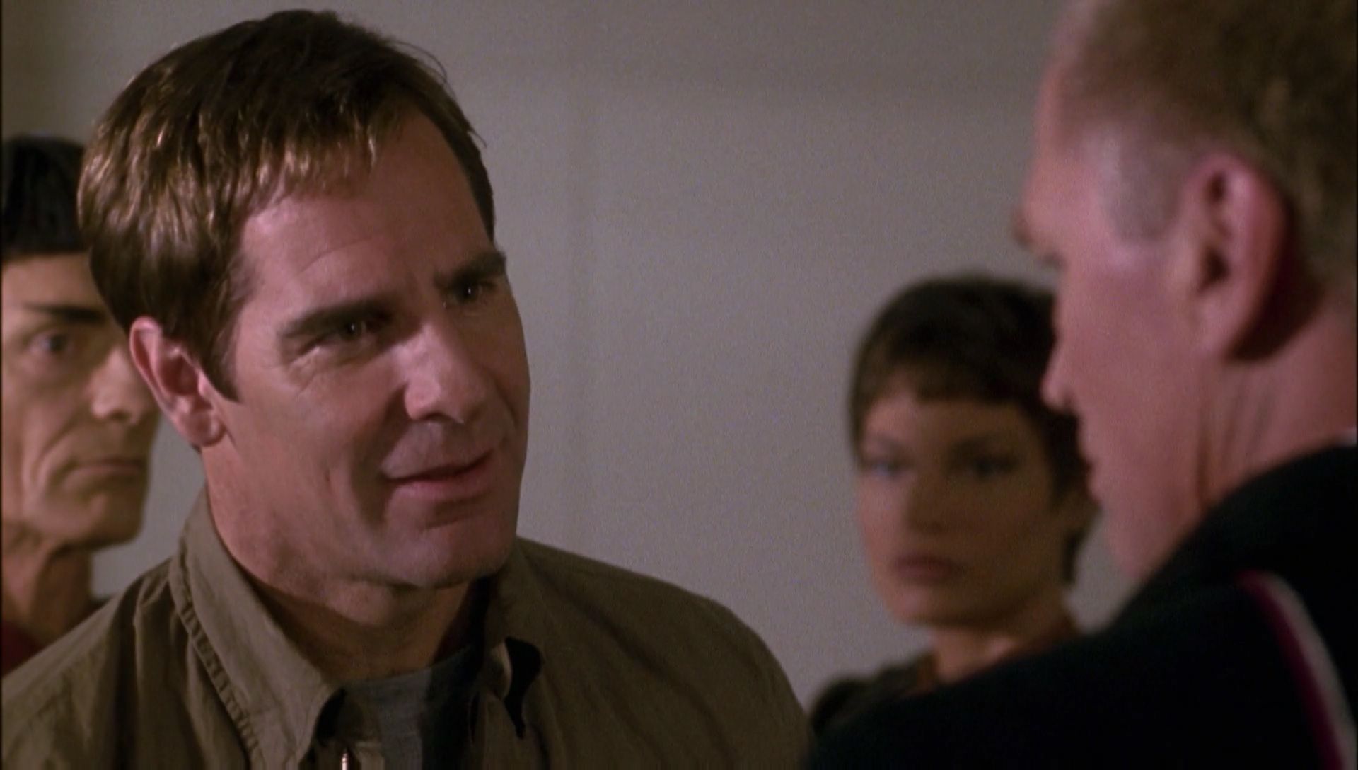 ariane179254_Enterprise_1x01-1x02_BrokenBow_0642.jpg