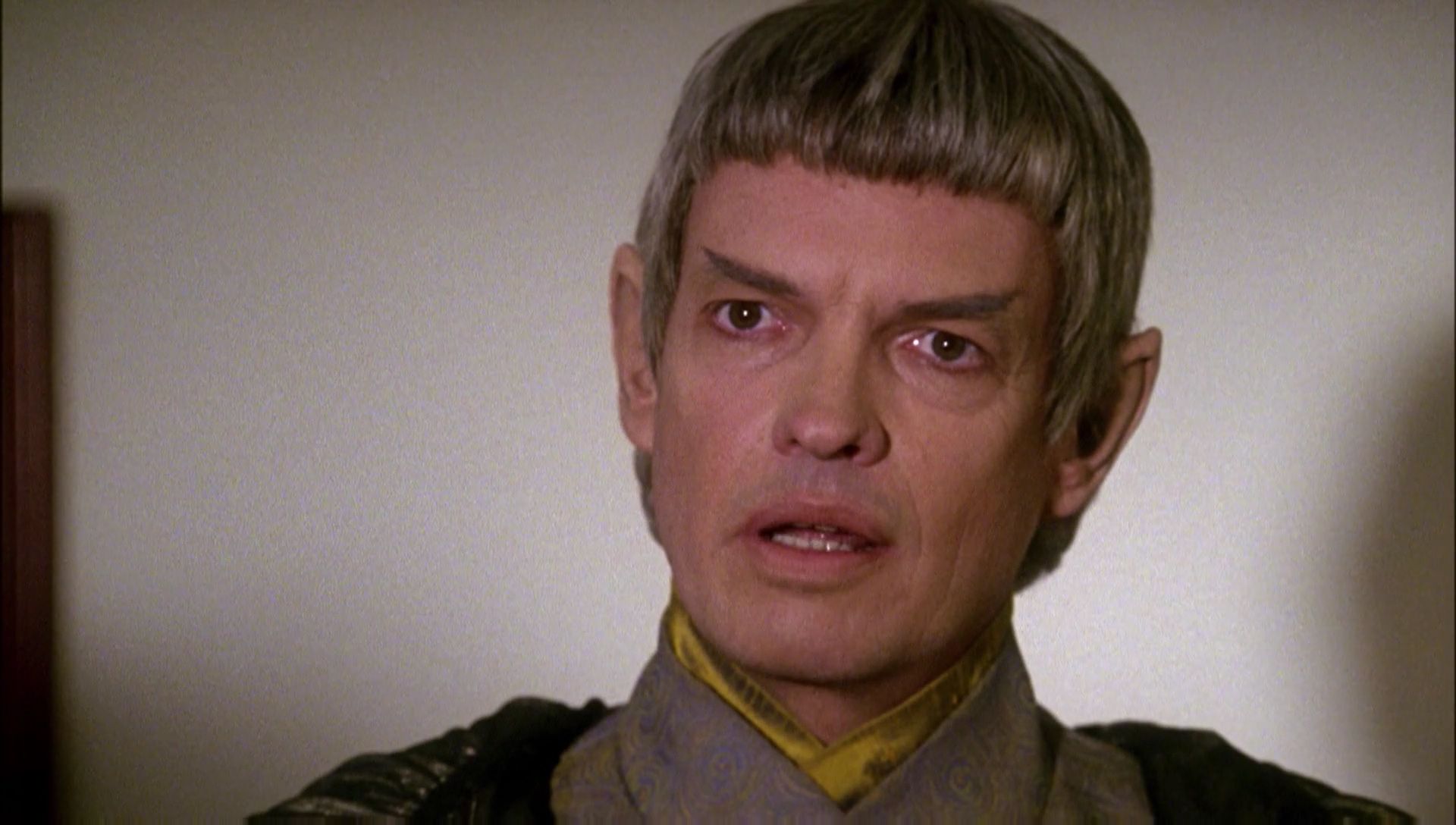 ariane179254_Enterprise_1x01-1x02_BrokenBow_0652.jpg