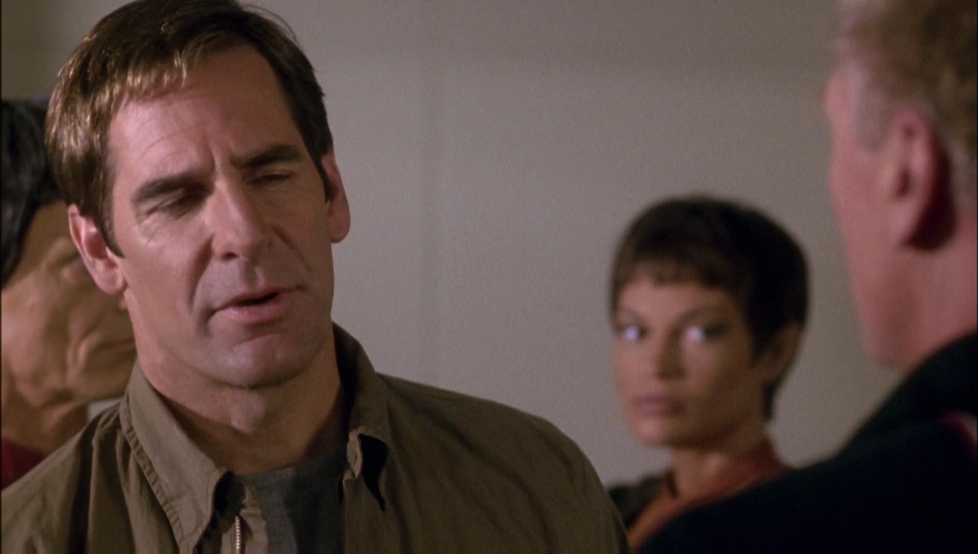 ariane179254_Enterprise_1x01-1x02_BrokenBow_0664.jpg