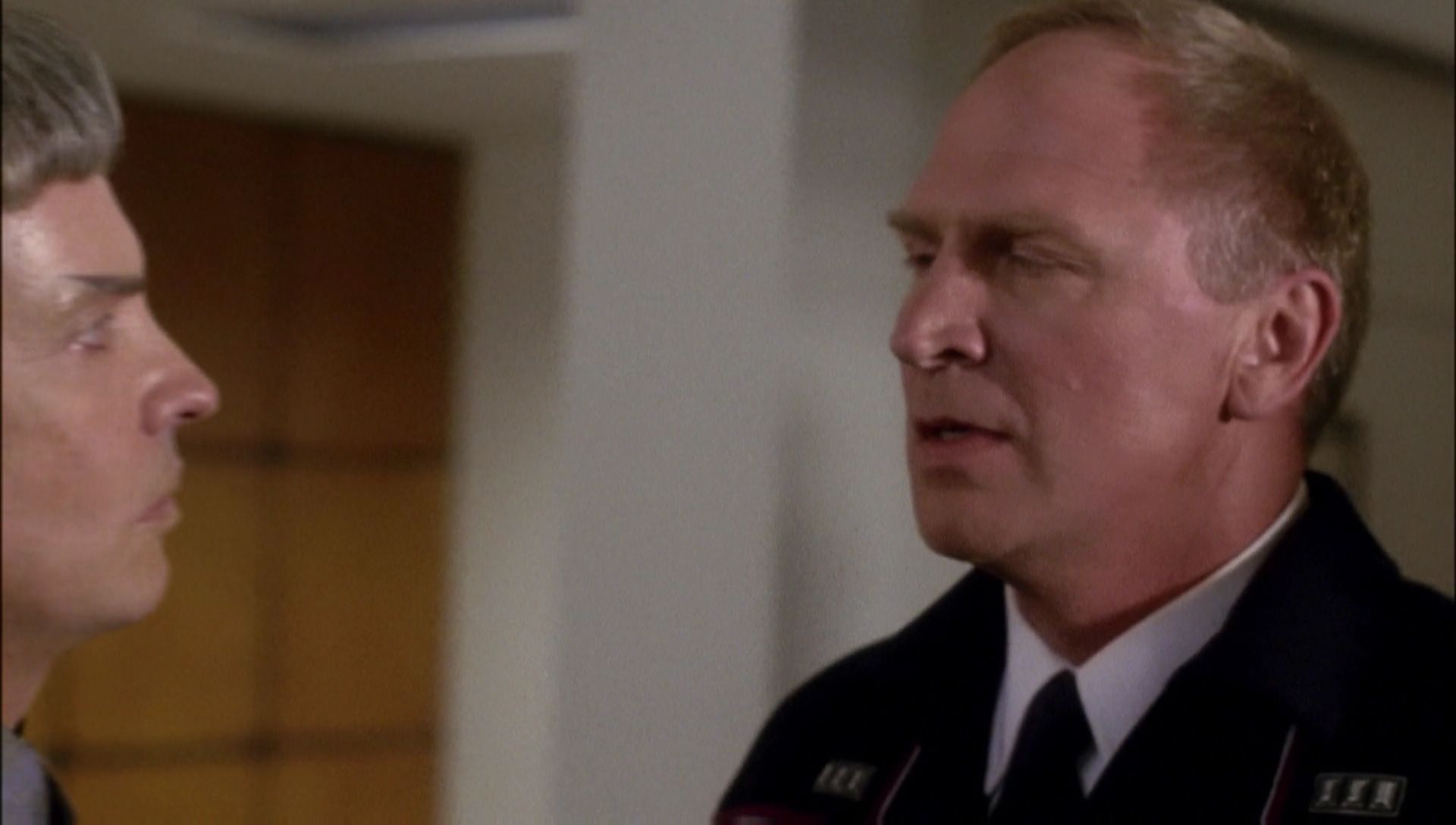 ariane179254_Enterprise_1x01-1x02_BrokenBow_0675.jpg
