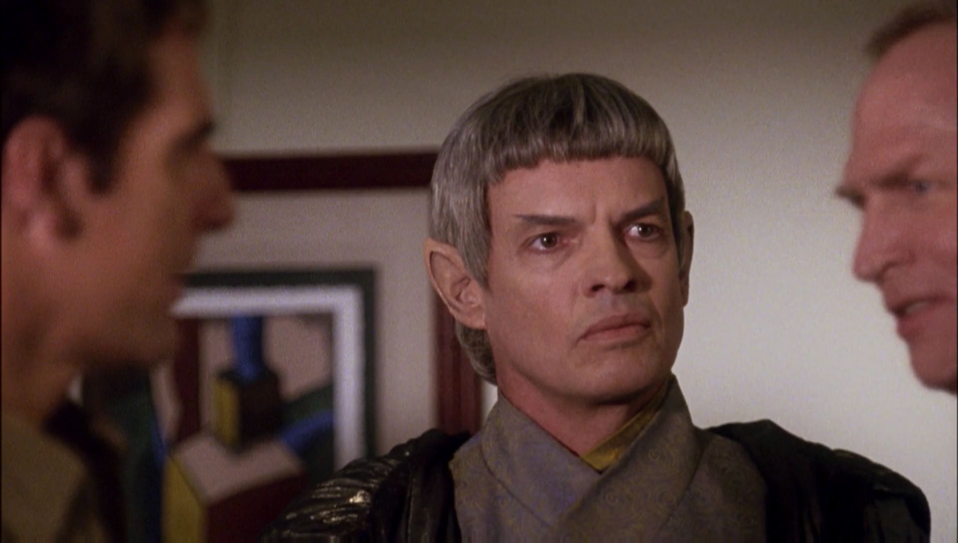 ariane179254_Enterprise_1x01-1x02_BrokenBow_0686.jpg
