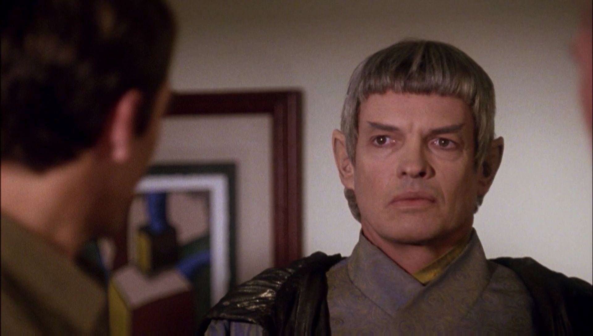 ariane179254_Enterprise_1x01-1x02_BrokenBow_0694.jpg