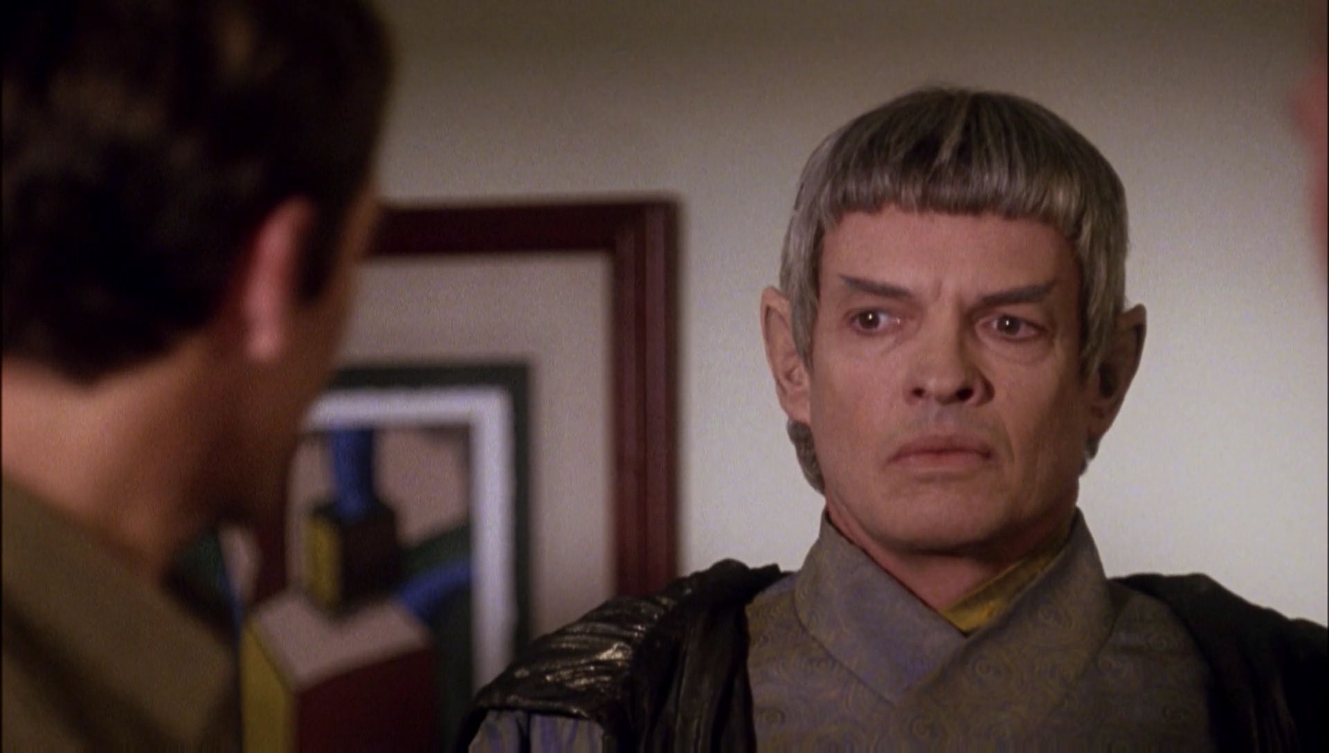 ariane179254_Enterprise_1x01-1x02_BrokenBow_0695.jpg