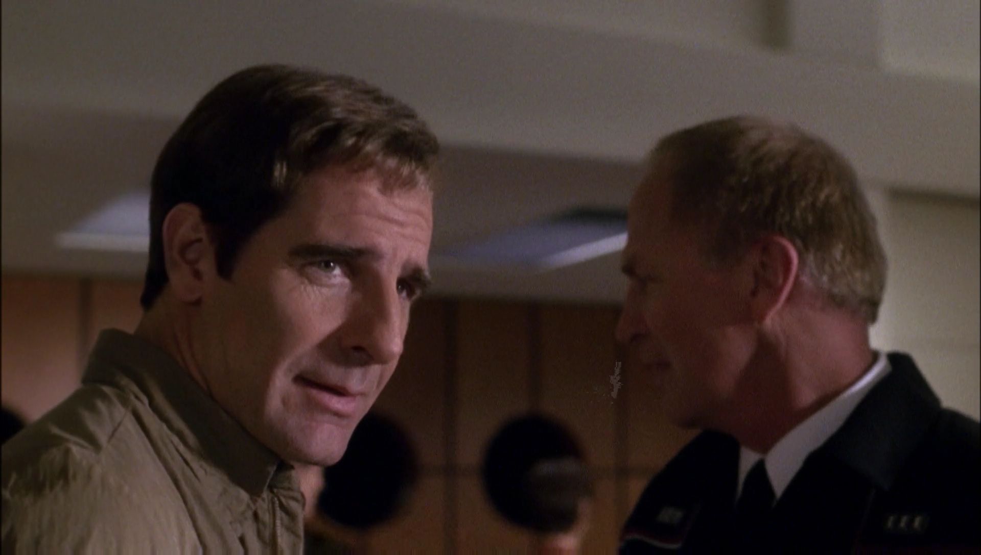 ariane179254_Enterprise_1x01-1x02_BrokenBow_0705.jpg