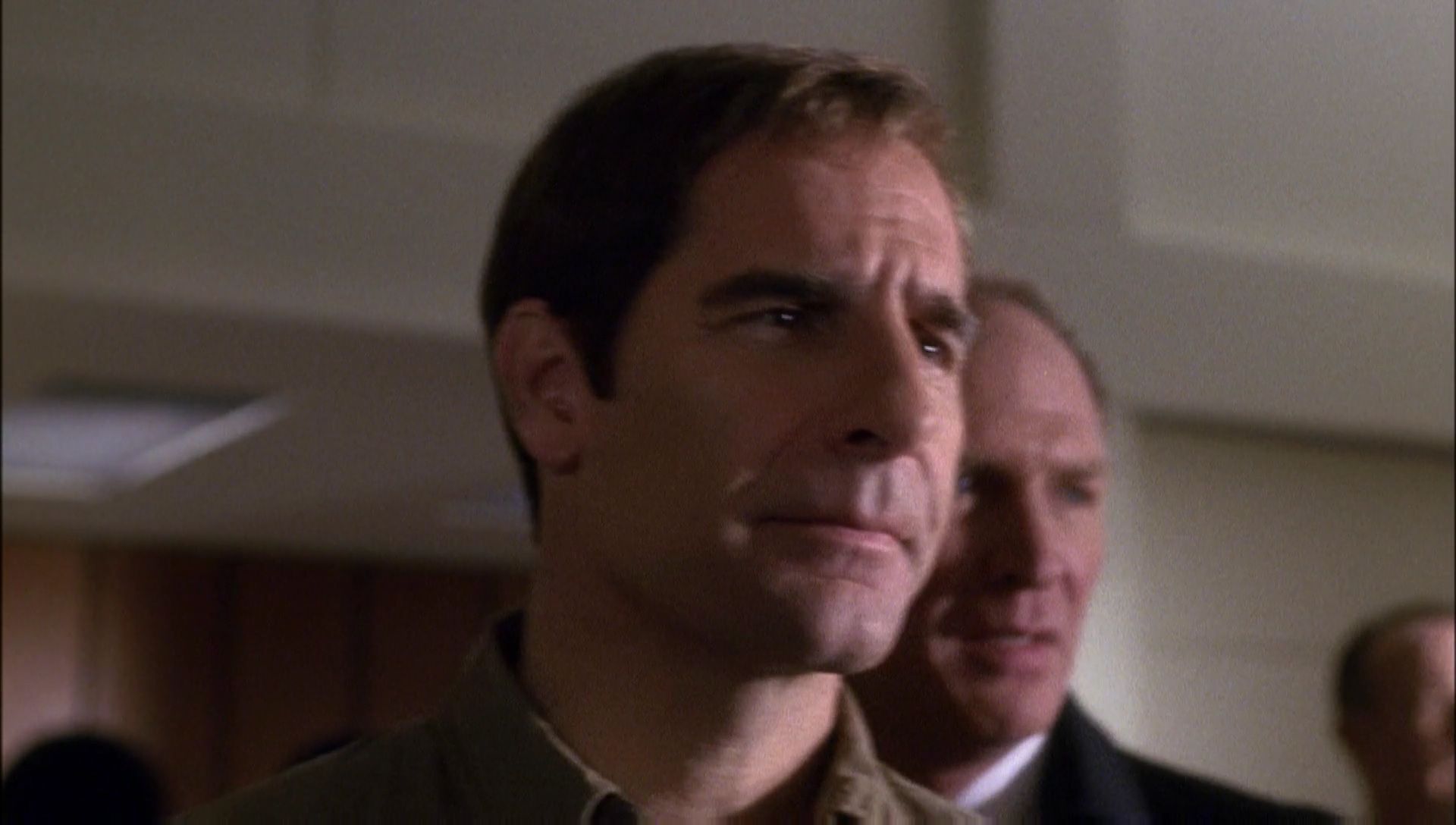 ariane179254_Enterprise_1x01-1x02_BrokenBow_0708.jpg