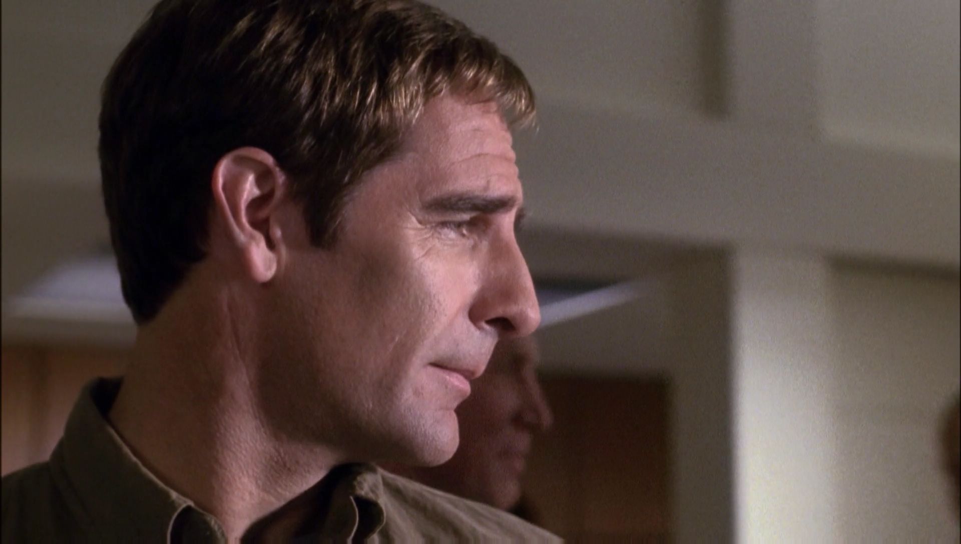 ariane179254_Enterprise_1x01-1x02_BrokenBow_0718.jpg
