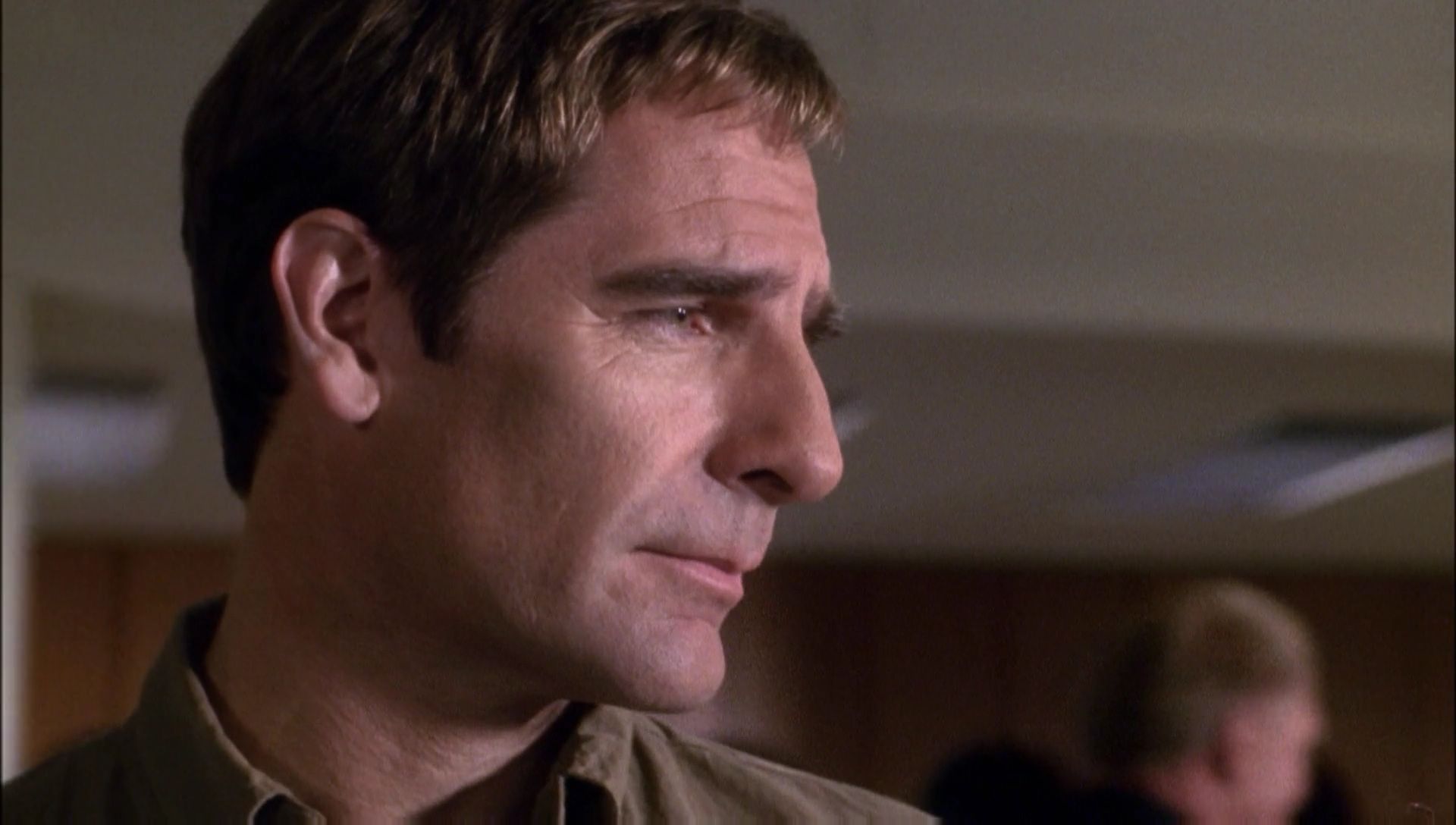 ariane179254_Enterprise_1x01-1x02_BrokenBow_0719.jpg
