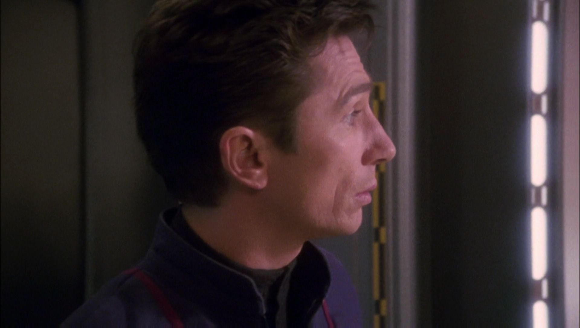 ariane179254_Enterprise_1x01-1x02_BrokenBow_0760.jpg