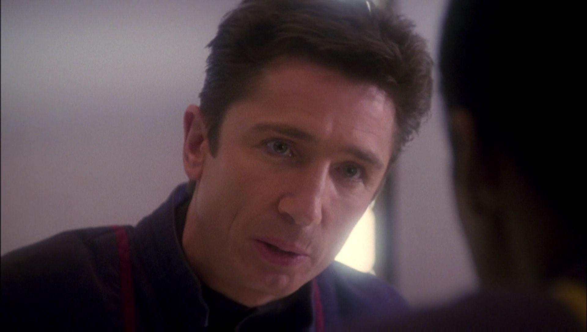 ariane179254_Enterprise_1x01-1x02_BrokenBow_0785.jpg