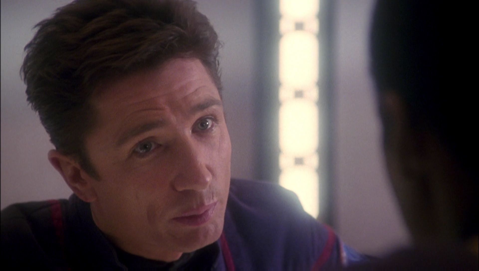 ariane179254_Enterprise_1x01-1x02_BrokenBow_0798.jpg